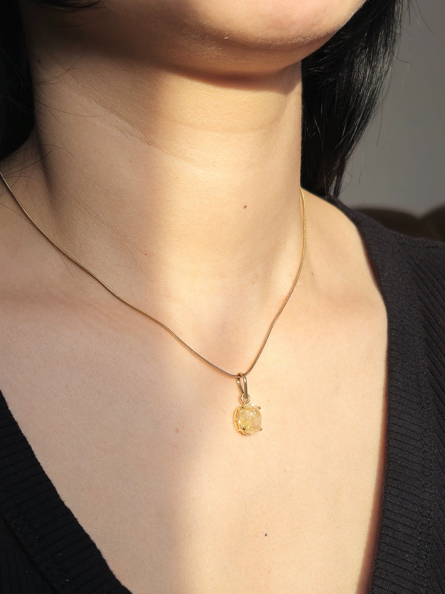 Dina Necklace Rutilated Quartz Stone