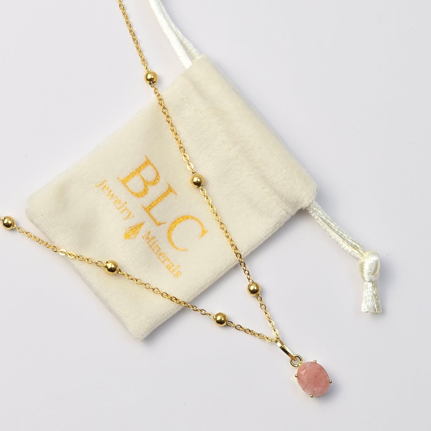 Dina Necklace Strawberry Quartz Stone