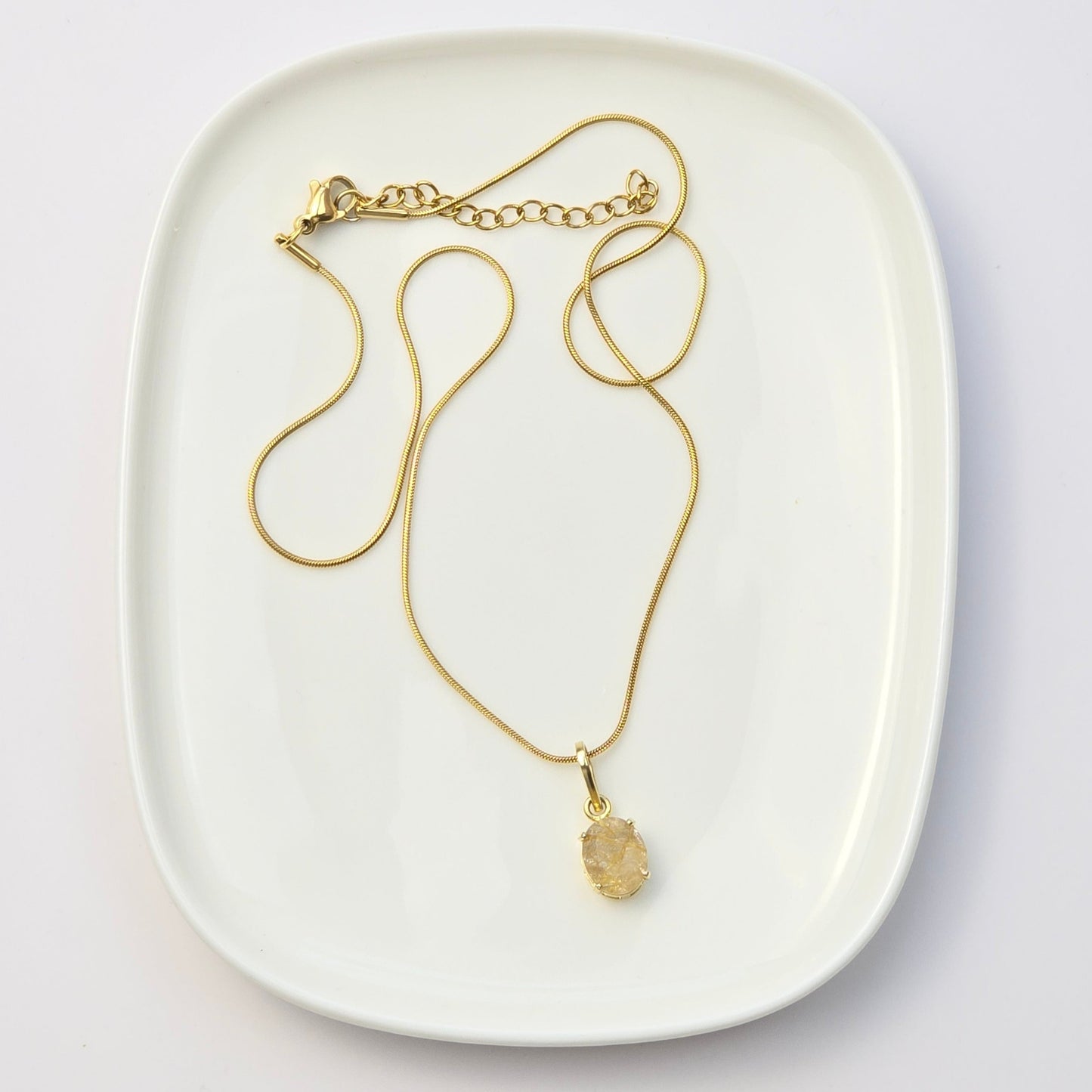 Dina Necklace Rutilated Quartz Stone