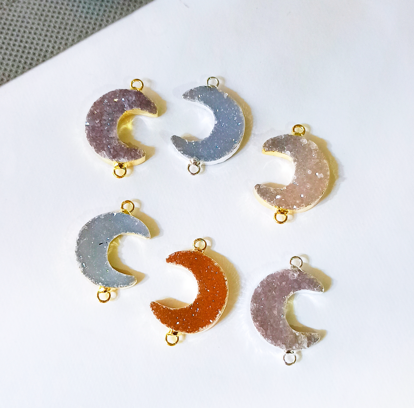 Moon Druzy Connector *** (20 mm)