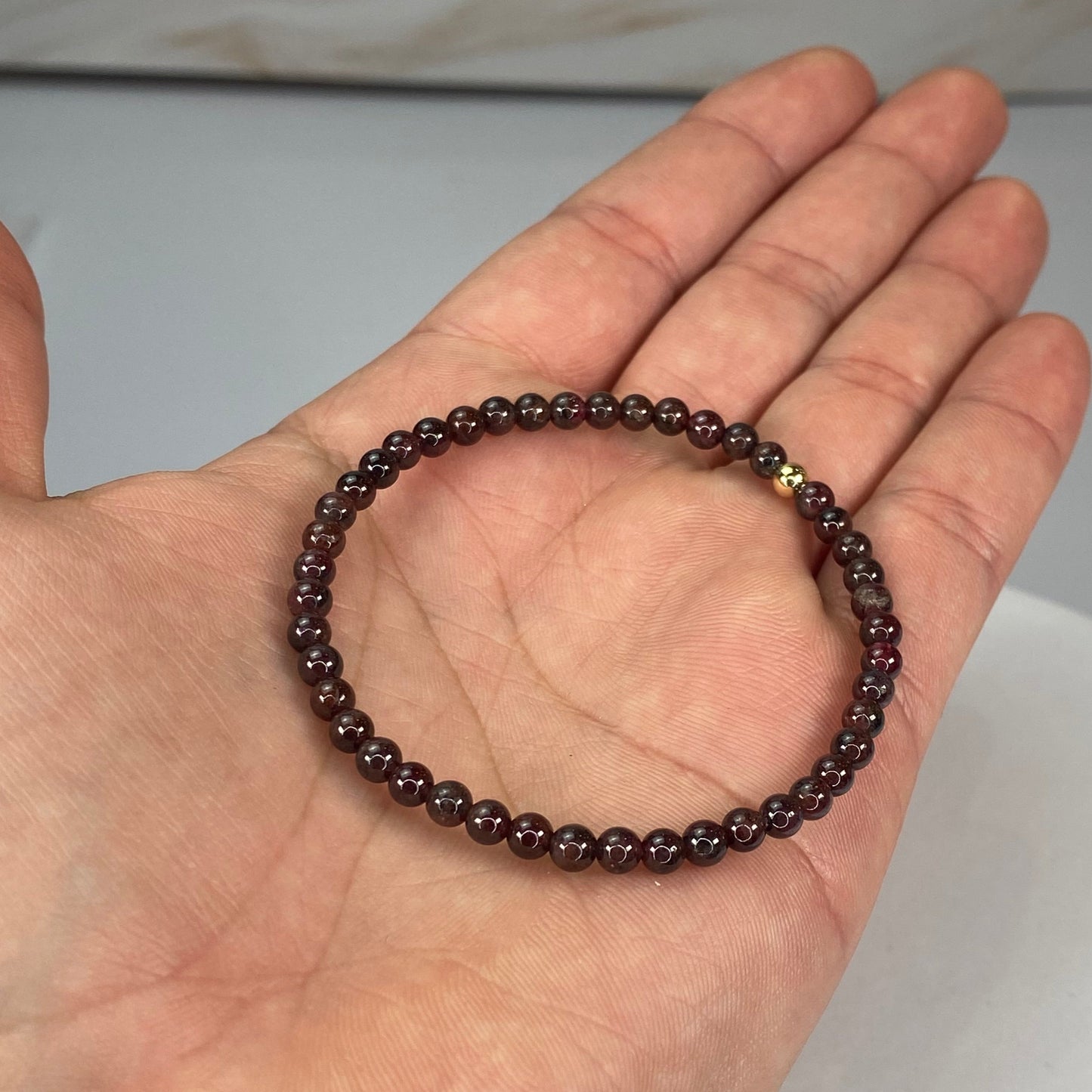 Beads Bracelets (Garnet) (4 mm)