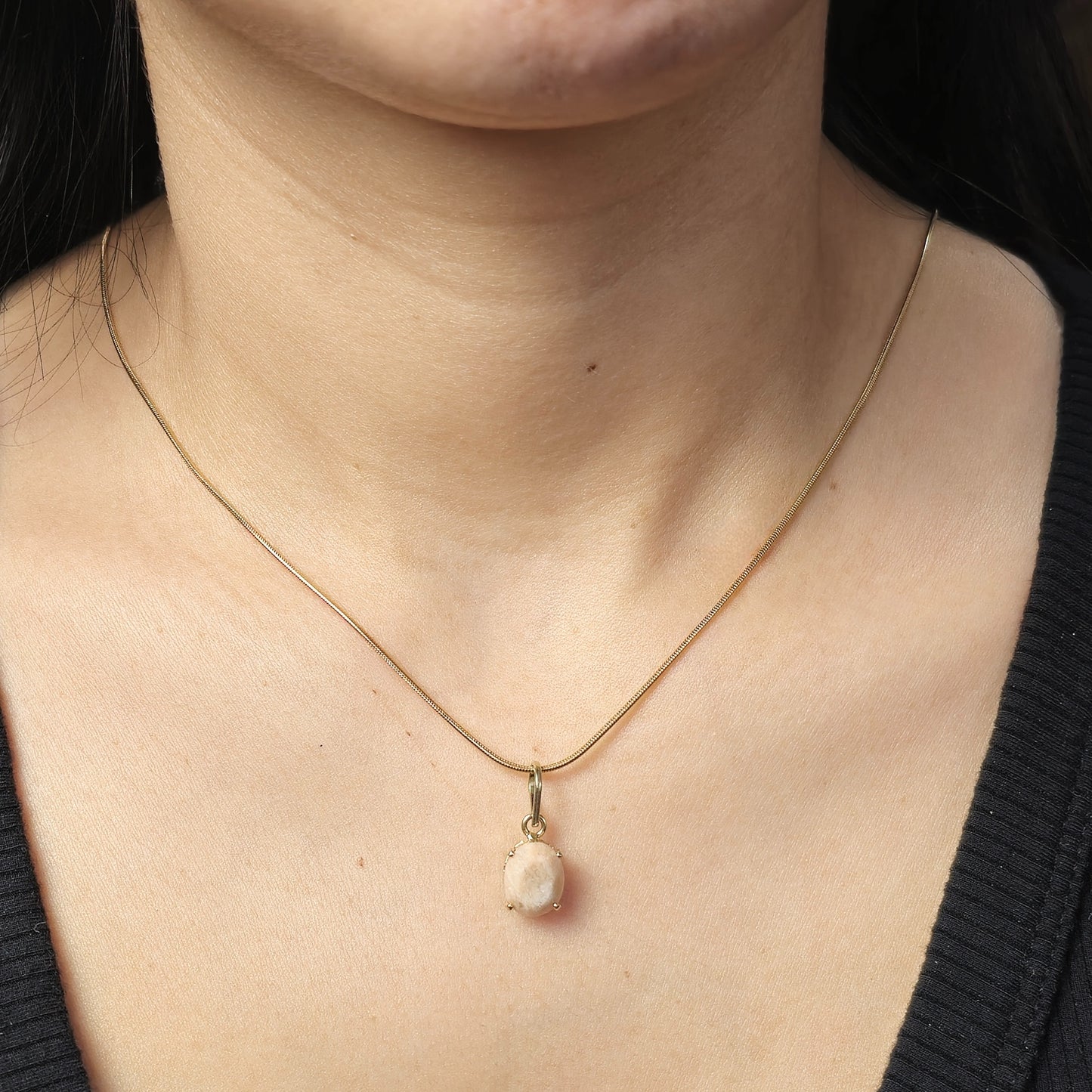 Dina Necklace Peach Amazonite Stone